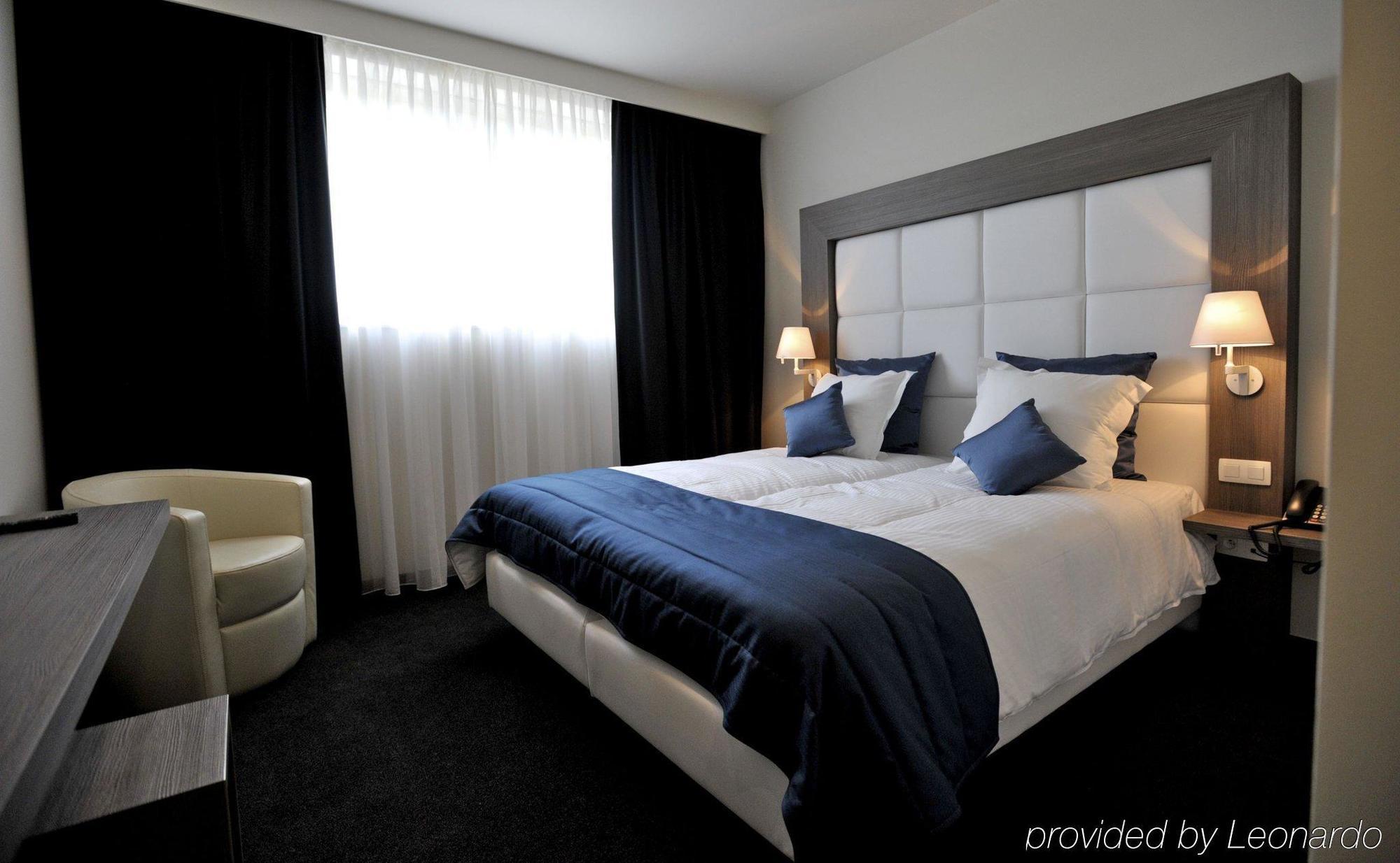 Hotel AL Mulino Maasmechelen Esterno foto